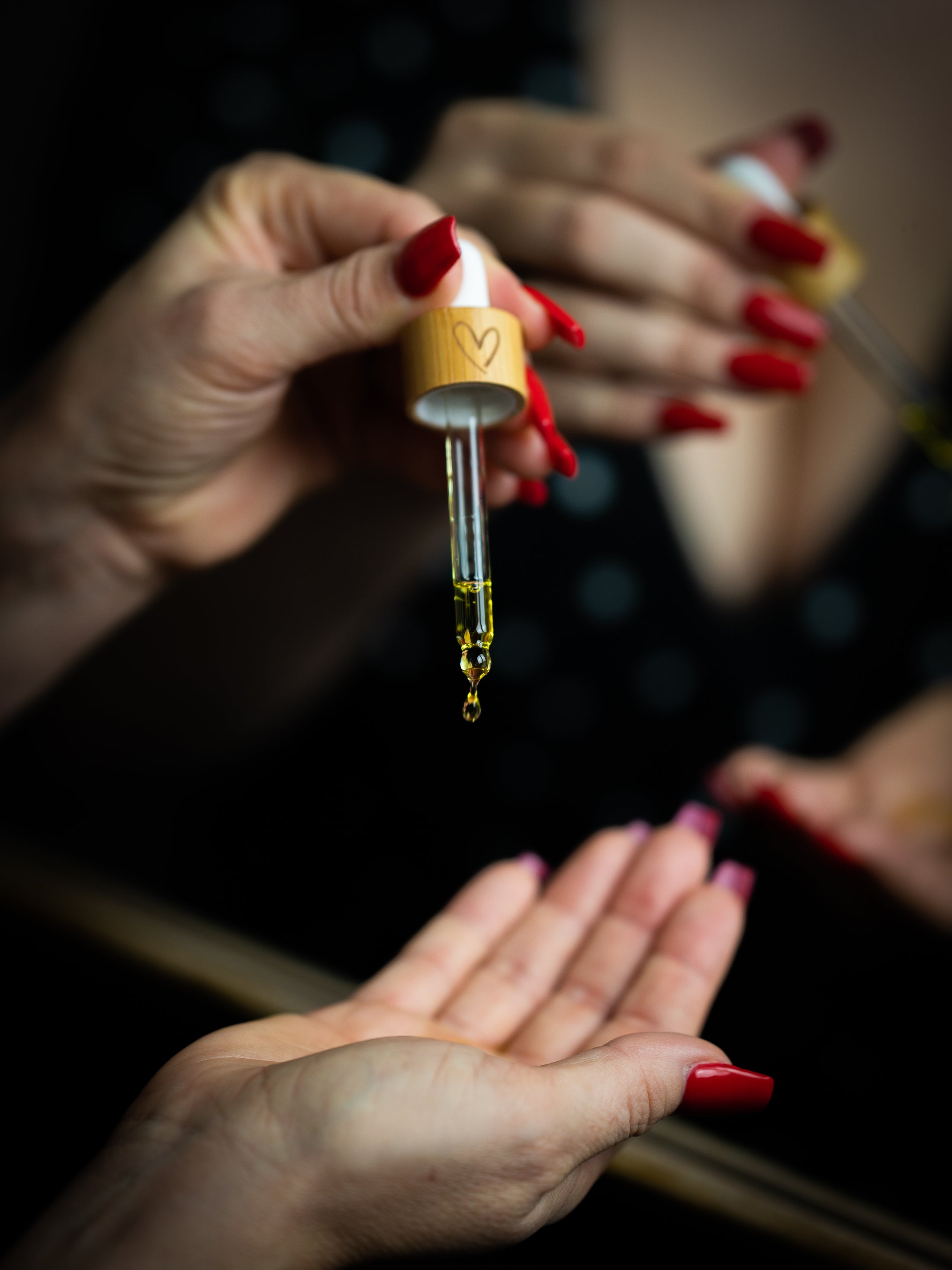 Zoe Bee Pure Jojoba Oil