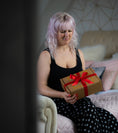 Load image into Gallery viewer, Petite Selection Gift Box